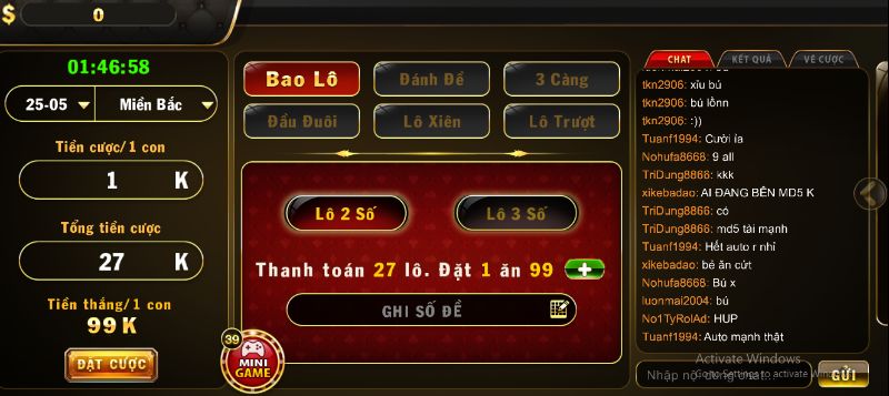 Cổng game được thiết kế với gam màu chủ đạo là đen và đỏ